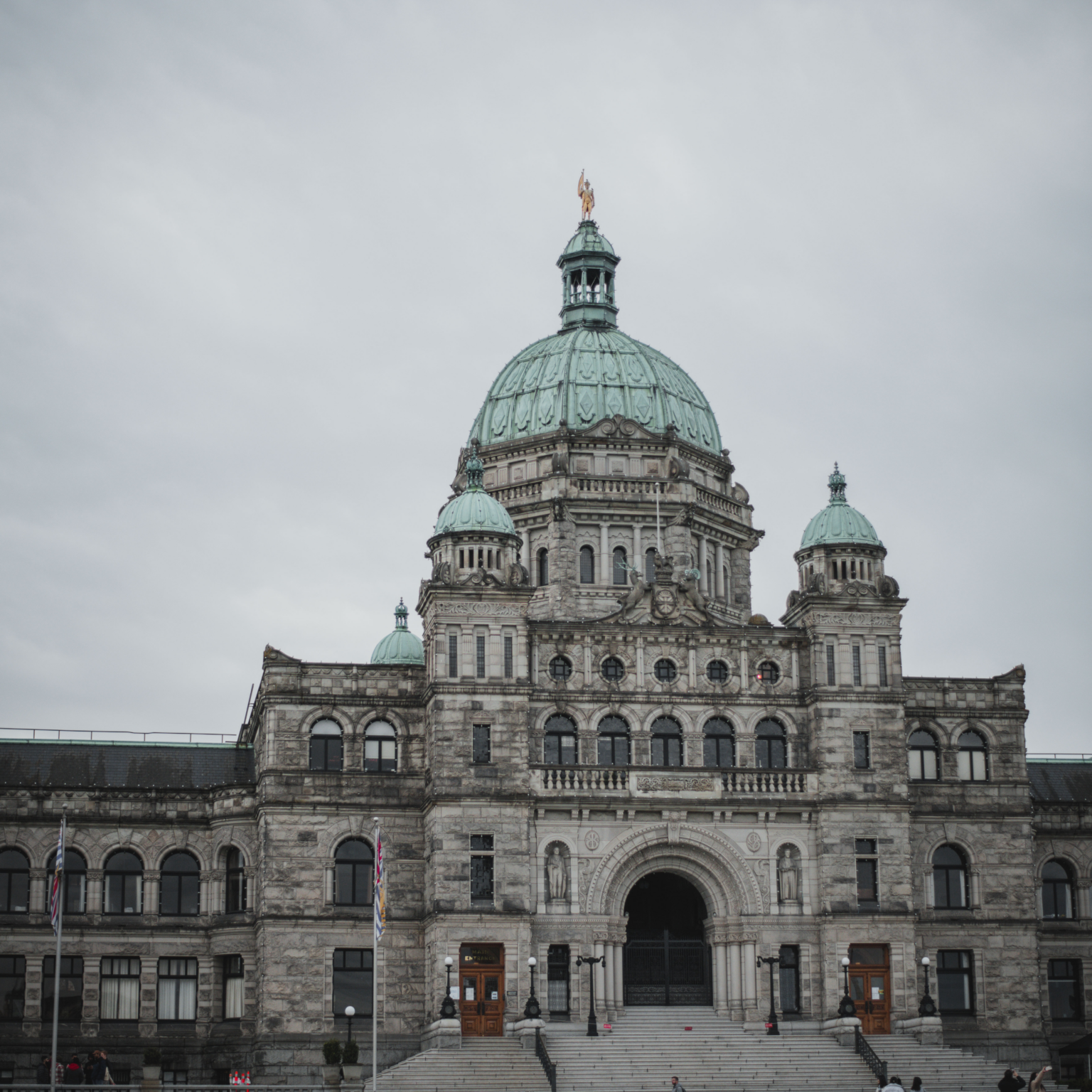 BC restaurants see biggest drop in employment of any province in Canada