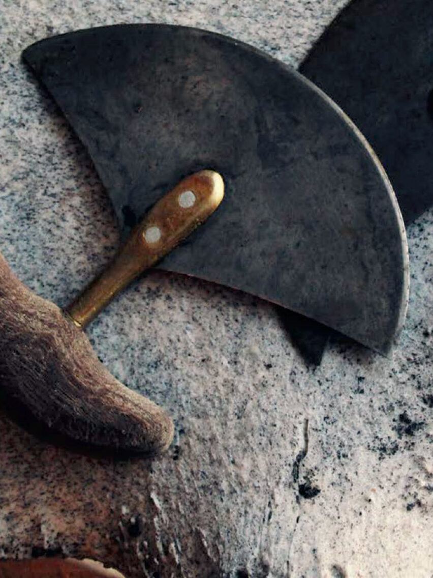 Traditional Cutting Knife